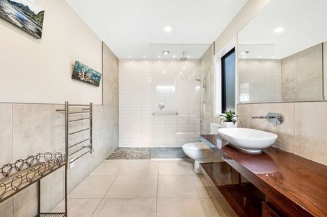 Photo of property in 70 Palm Springs Boulevard, Papamoa Beach, Papamoa, 3118