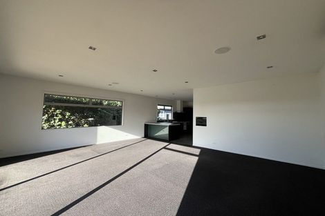 Photo of property in 292 Devon Street West, New Plymouth, 4310