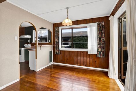 Photo of property in 96 Fairfield Road, Hawera, 4610