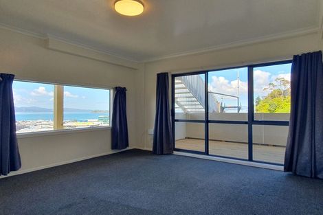 Photo of property in 4 London Road, Korokoro, Lower Hutt, 5012