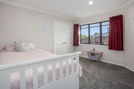 Photo of property in 14 Nelson Avenue, Aotea, Porirua, 5024