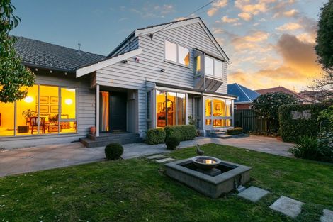 Photo of property in 275 Karori Road, Karori, Wellington, 6012