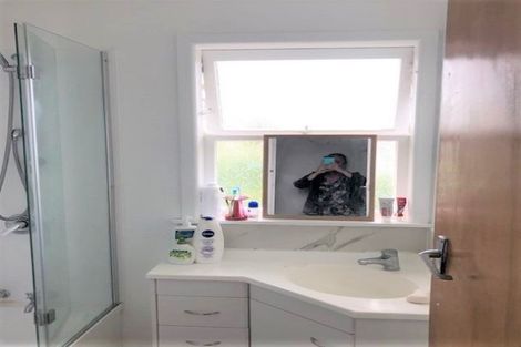 Photo of property in 54 Bentley Avenue, Glenfield, Auckland, 0629