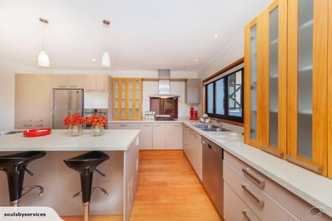 Photo of property in 91 Haseler Crescent, Howick, Auckland, 2014