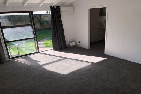 Photo of property in 25a Ludlam Crescent, Woburn, Lower Hutt, 5010