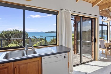 Photo of property in 8 Kaha Place, Russell, 0272