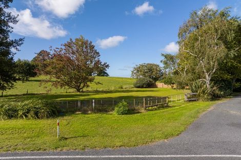 Photo of property in 97 Eureka Road, Eureka, Hamilton, 3287