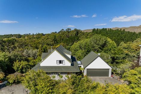 Photo of property in 27 Hikanui Drive, Havelock North, 4130