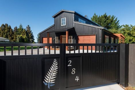 Photo of property in 284 Cambridge Road, Bethlehem, Tauranga, 3110