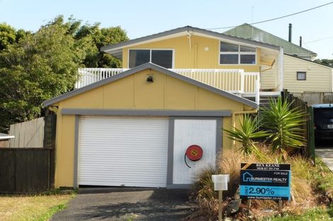 Photo of property in 46a Puriri Street, Helensville, 0800