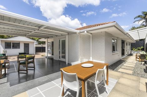 Photo of property in 115b Oceanview Road, Mount Maunganui, 3116