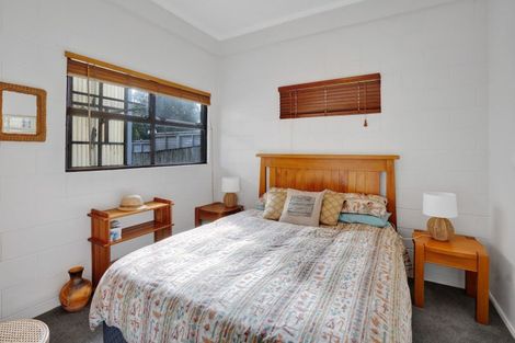 Photo of property in 8b Squire Place, Blagdon, New Plymouth, 4310