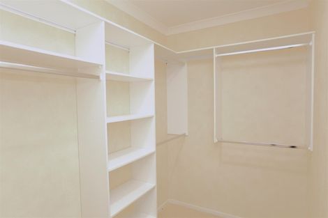 Photo of property in 35 Seneca Court, Golflands, Auckland, 2013