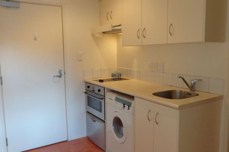 Photo of property in 30/8c Westward Ho Road, Glen Eden, Auckland, 0602