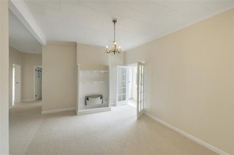 Photo of property in 10 Rimu Road, Kelburn, Wellington, 6012