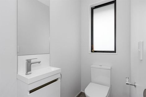 Photo of property in 62 Cleveland Street, Edgeware, Christchurch, 8013