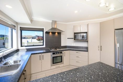 Photo of property in 59 Rosalie Terrace, Kelvin Grove, Palmerston North, 4414