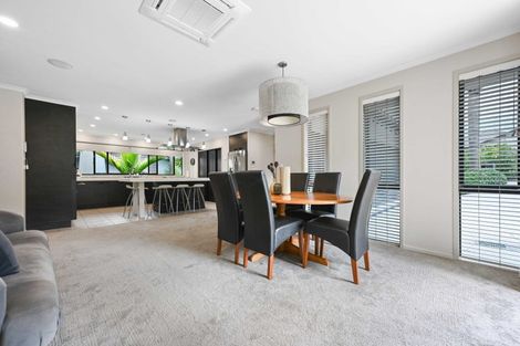 Photo of property in 3 Derbyshire Place, Dinsdale, Hamilton, 3204