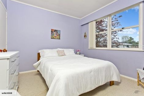 Photo of property in 1/14 Bond Crescent, Forrest Hill, Auckland, 0620