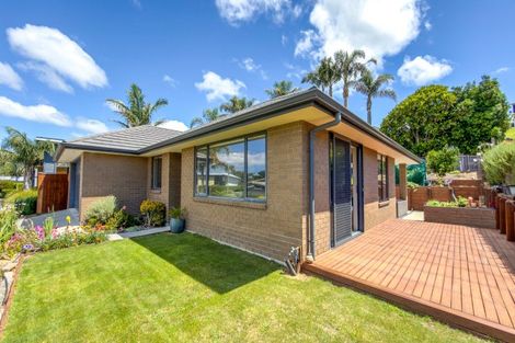 Photo of property in 101 Estuary View, Whangamata, 3620