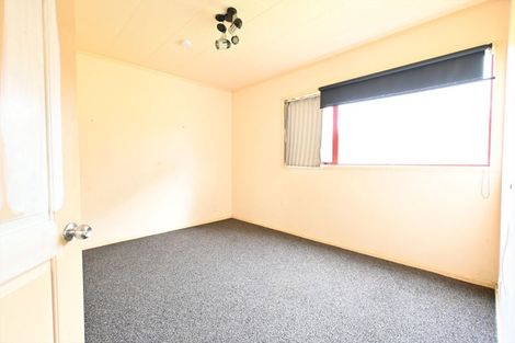 Photo of property in 1/25 Mcleod Road, Weymouth, Auckland, 2103