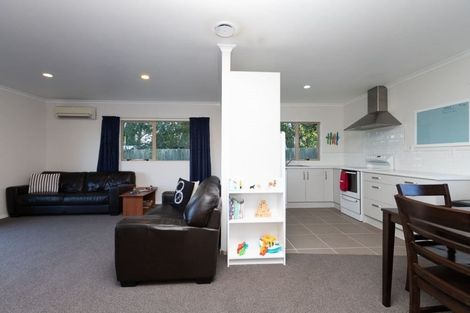 Photo of property in 4a Willis Street, Bader, Hamilton, 3206