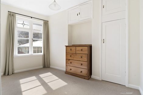 Photo of property in Hobson Flats, 5/1 Hobson Street, Pipitea, Wellington, 6011