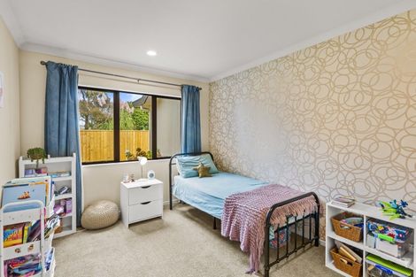 Photo of property in 28 Cottonwood Close, Paraparaumu Beach, Paraparaumu, 5032