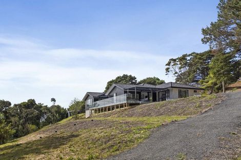 Photo of property in 52 Scott Road, Stanmore Bay, Whangaparaoa, 0932