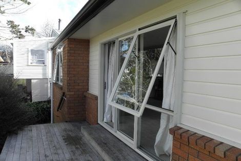 Photo of property in 60a Titirangi Road, New Lynn, Auckland, 0600