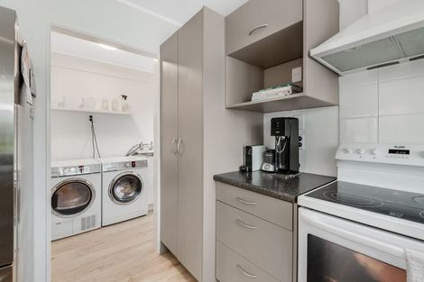 Photo of property in 22a Brixton Road, Manly, Whangaparaoa, 0930