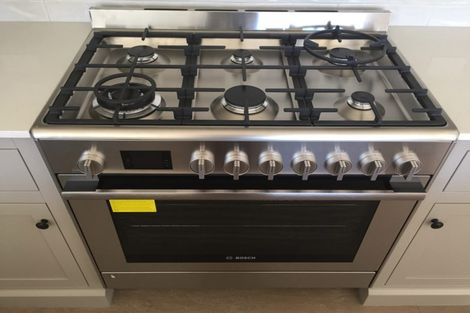 Photo of property in 12 Astelia Lane, Papamoa Beach, Papamoa, 3118