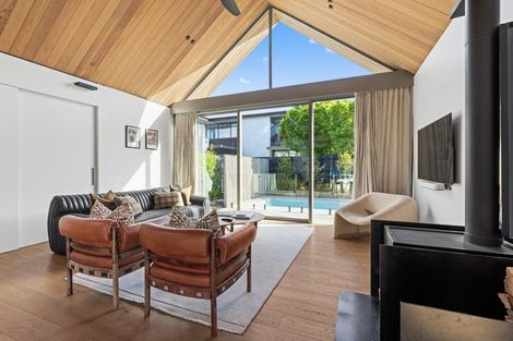 Photo of property in 3 Ngahere Street, Fendalton, Christchurch, 8041