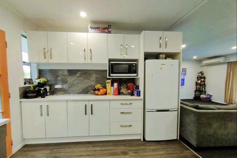 Photo of property in 2 Worcester Street, West End, Palmerston North, 4410