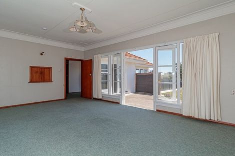 Photo of property in 72 Napier Road, Havelock North, 4130