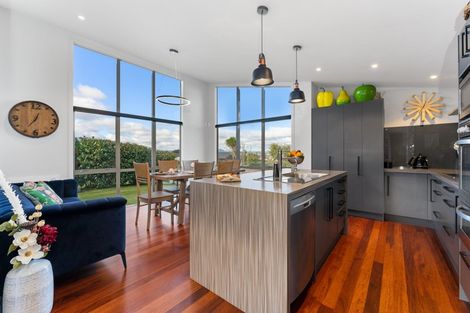 Photo of property in 16 Red Setter Grove, Nukuhau, Taupo, 3330