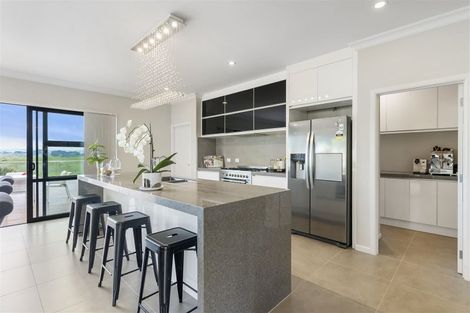 Photo of property in 719 Redoubt Road, Flat Bush, Auckland, 2019