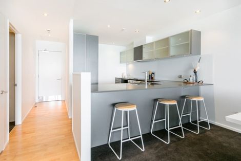 Photo of property in 403/7 Humber Street, Pandora, Napier, 4110