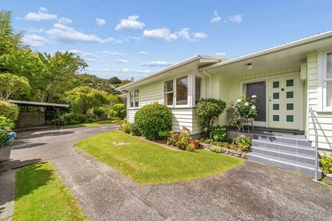 Photo of property in 17 Deller Grove, Silverstream, Upper Hutt, 5019
