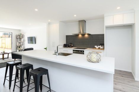 Photo of property in 5 Te Ara O Waihuri, Kelvin Grove, 4470