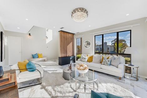 Photo of property in 23 Defender Crescent, Beachlands, Auckland, 2018