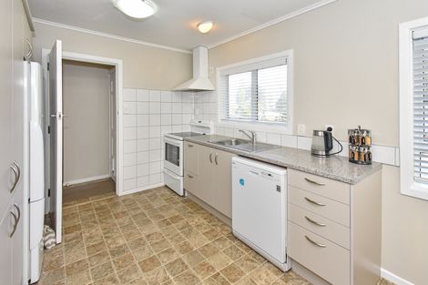 Photo of property in 22 Scenic Drive, Hillpark, Auckland, 2102