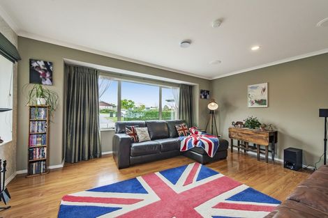 Photo of property in 79 North Terrace, Darfield, 7510