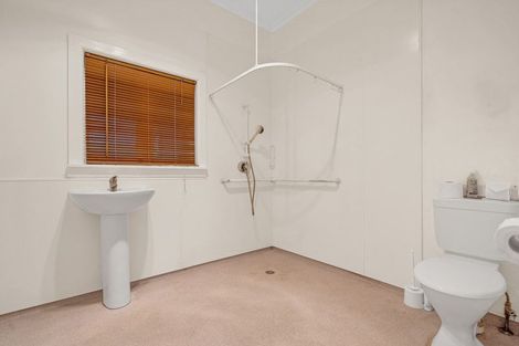 Photo of property in 65 Lynwood Road, New Lynn, Auckland, 0600