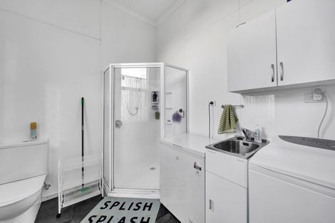 Photo of property in 17 Grey Street, Hawera, 4610