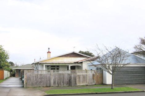 Photo of property in 44a Brightwater Terrace, Terrace End, Palmerston North, 4410