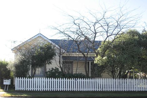 Photo of property in 423 Saint Aubyn Street West, Hastings, 4122