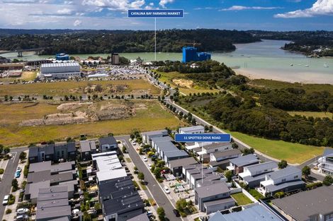 Photo of property in 11 Spotted Dove Road, Hobsonville, Auckland, 0616