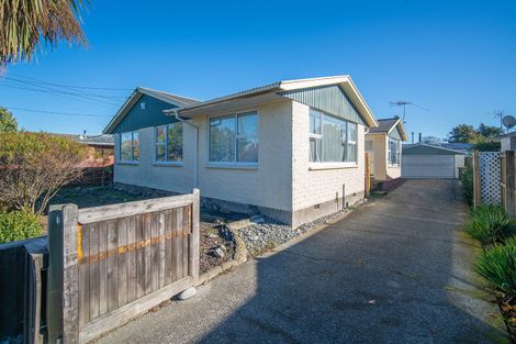 Photo of property in 27 Dunster Street, Burnside, Christchurch, 8053