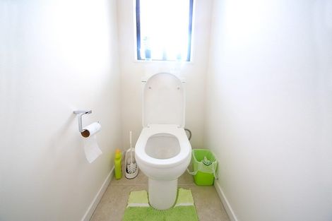 Photo of property in 2/137 Great South Road, Manurewa, Auckland, 2102